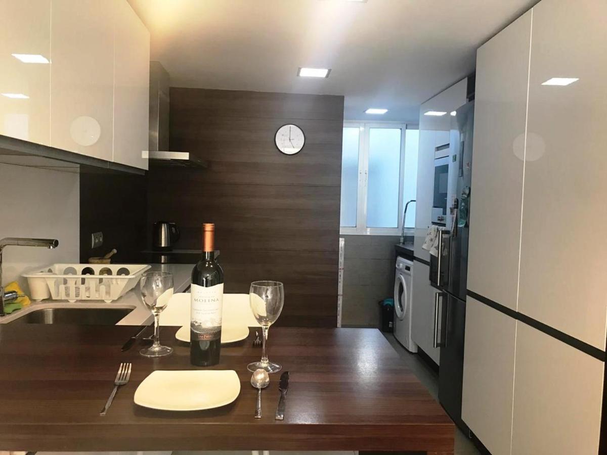 Malaga Centro - La Trinidad Apartment Ngoại thất bức ảnh