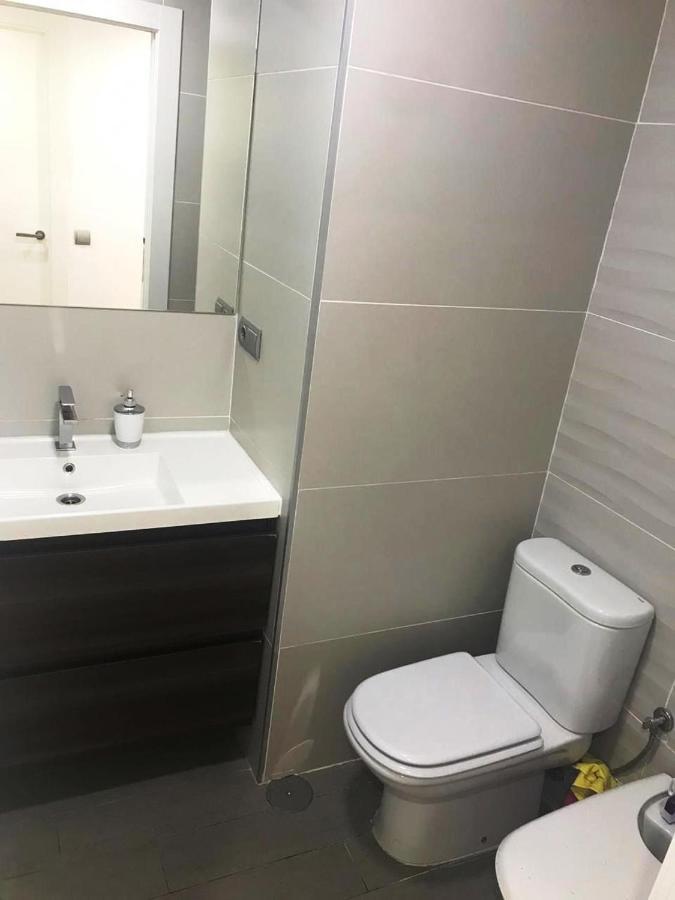 Malaga Centro - La Trinidad Apartment Ngoại thất bức ảnh